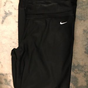 Nike Pants - Nike Yoga Pants Nike Pants - Nike Yoga Pants
